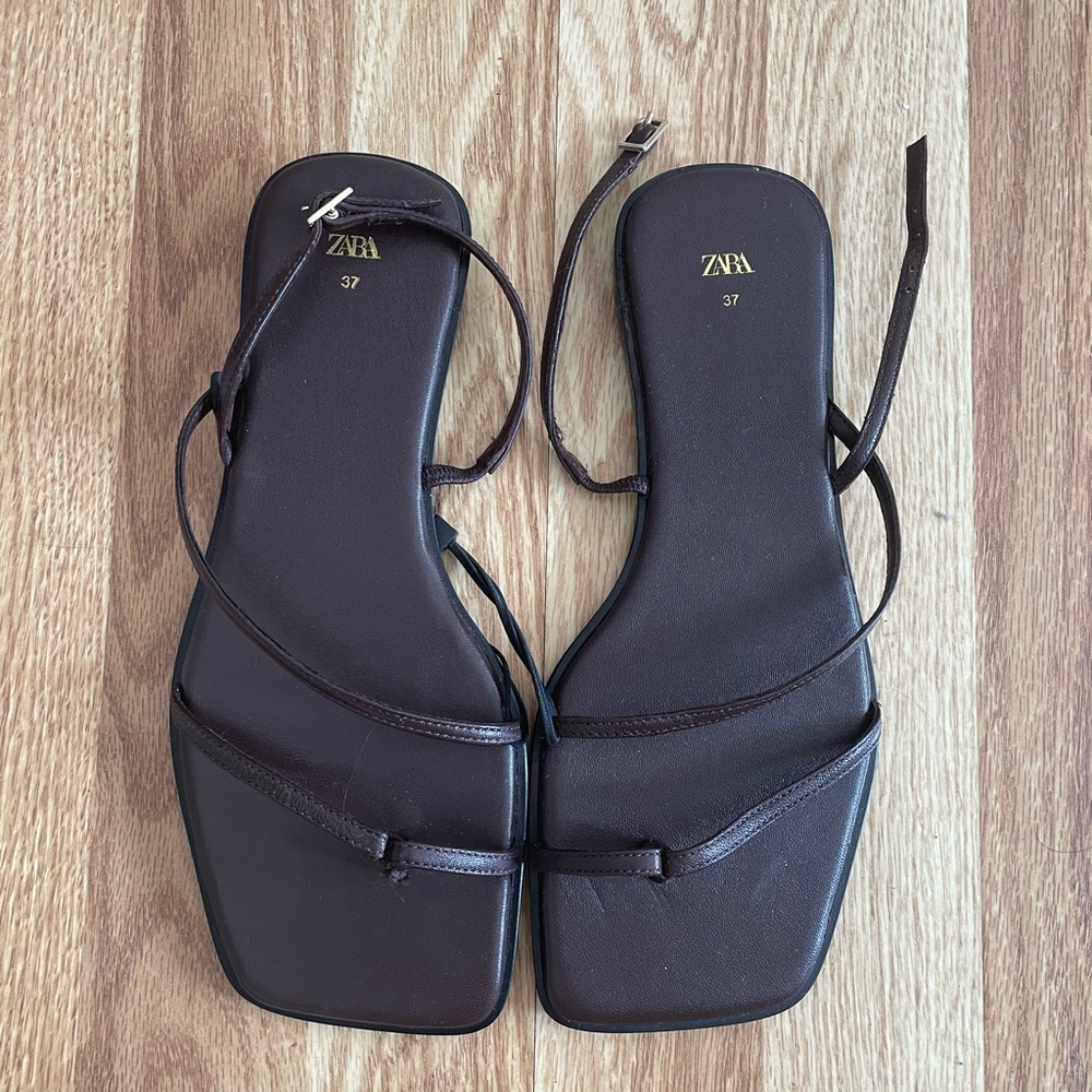 Zara Brown Flat Sandals
